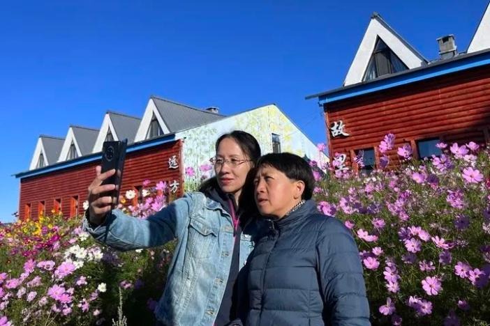 Tourism revitalizes China's northernmost village