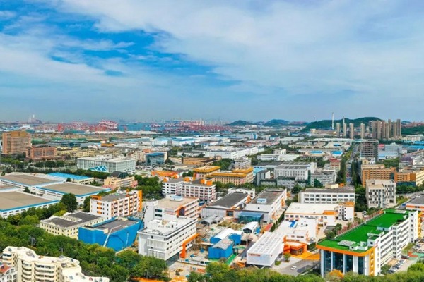Qingdao FTZ accelerates building international talent community