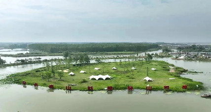 Yanhu village: An ideal place for camping