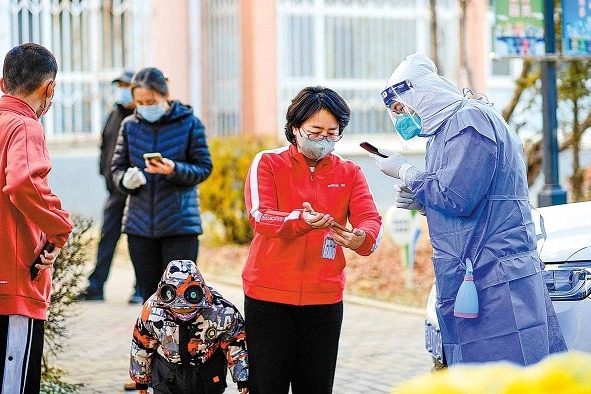 Hard-hit areas vacated to lower further virus spread