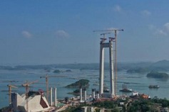 Construction of Guangxi's largest cross-sea bridge progresses