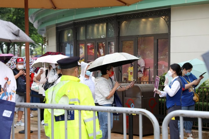 Shanghai Disney Resort to partially resume operations