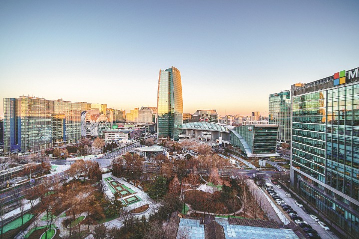 Beijing office sector logs record performance in 2021