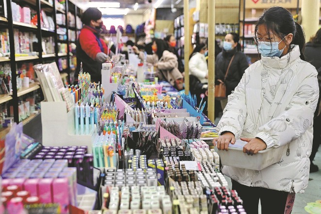 Consumers keen to buy stationery
