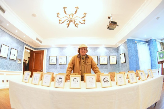 Famous cartoonist holds exhibition in Shanghai