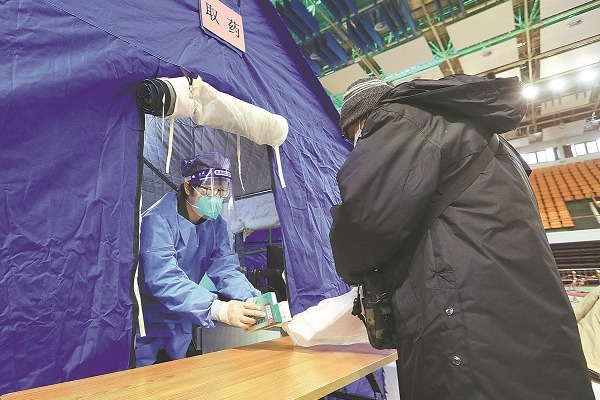 More facilities open to shelter feverish patients