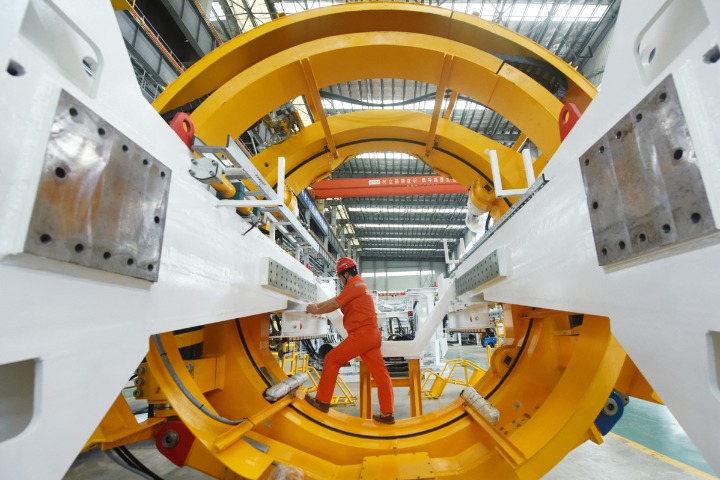 China's commerce ministry vows better support for foreign manufacturing investment