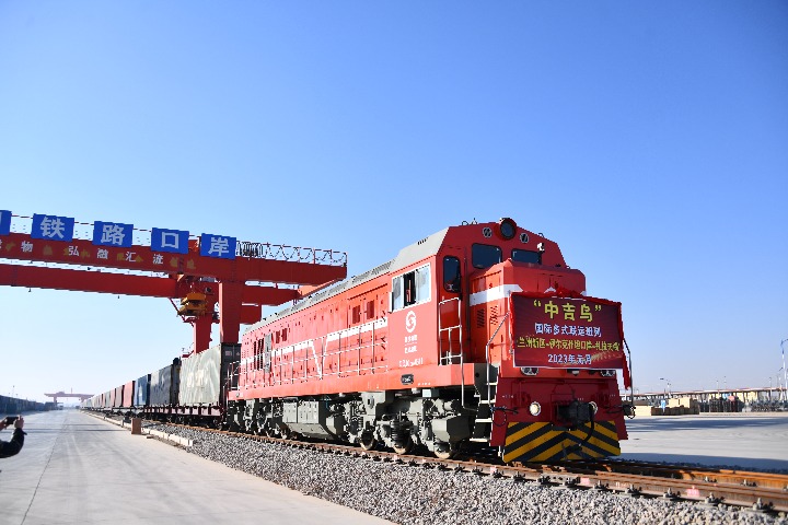 Shorter rail and highway route to Eurasia opens