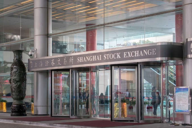 A-share market shows resilience amid uncertainties