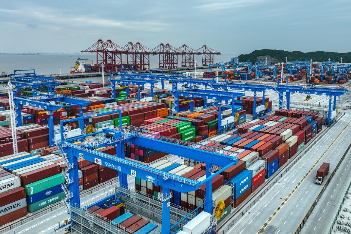 China sees customs revenue grow