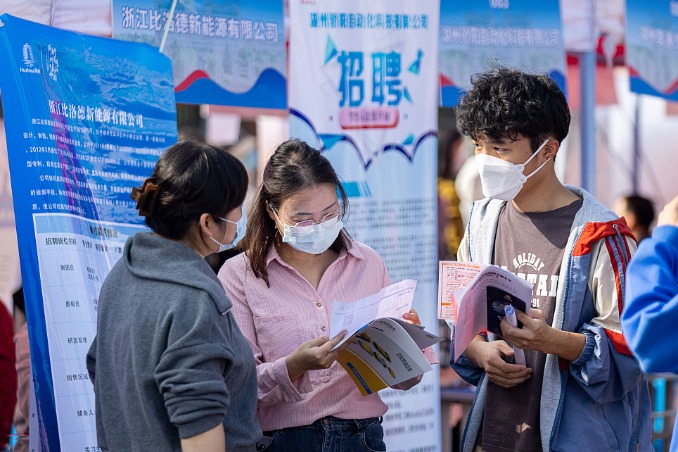 China's job market remained stable in 2022