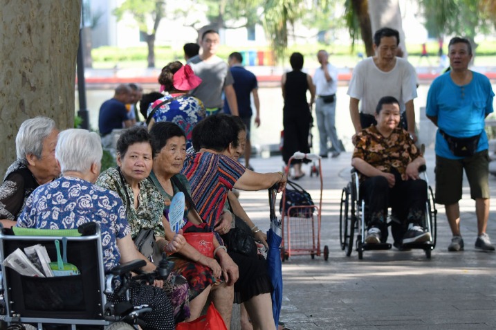 China continues to expand old-age insurance coverage