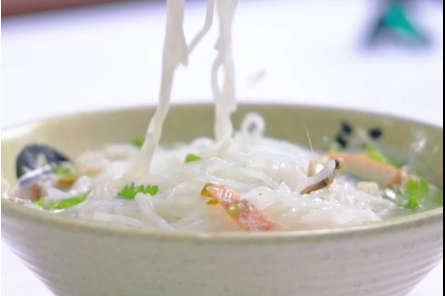 Hainan rice noodles