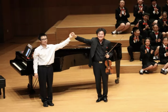 Pianist Chen Bowei wins second place at 2022 American Prize
