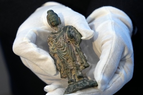 Top court hails legal efforts to retrieve relics