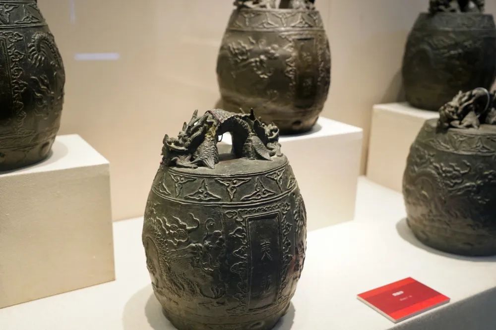 Ritual vessels from Ningbo Confucian Temple on exhibit in Anhui