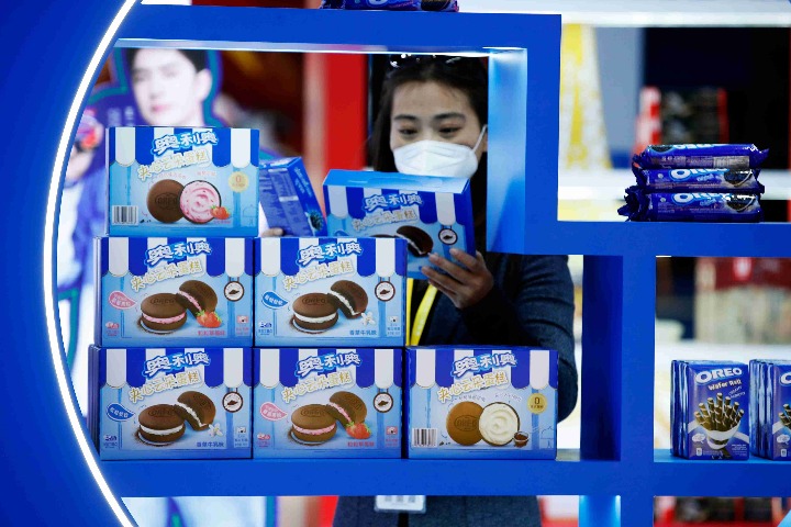 Mondelez invests more, finds sweet success in Chinese snack market