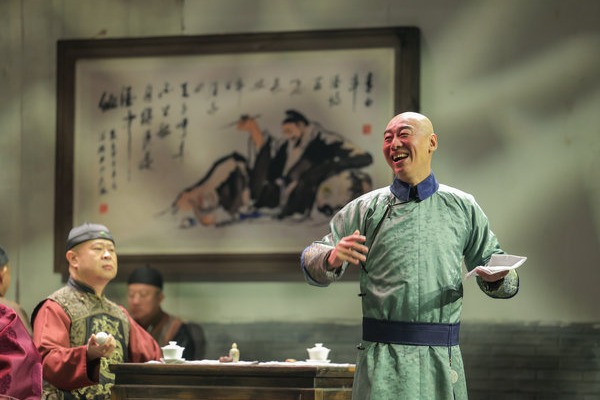 Amateur performers stage Chinese classic 'Teahouse'