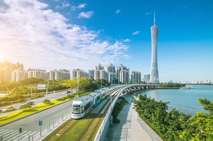 Guangzhou lays out vision as commercial city