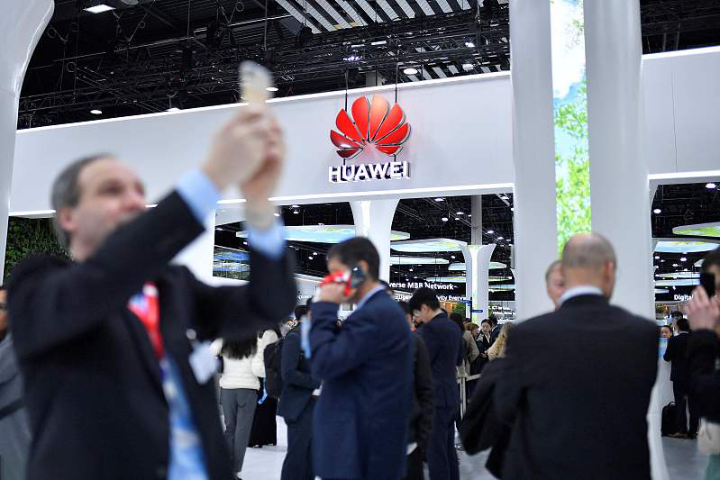 Huawei helps global telecoms accelerate digital transformation