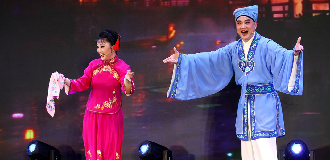 Gala treats Wuhan audiences to traditional Chinese operas