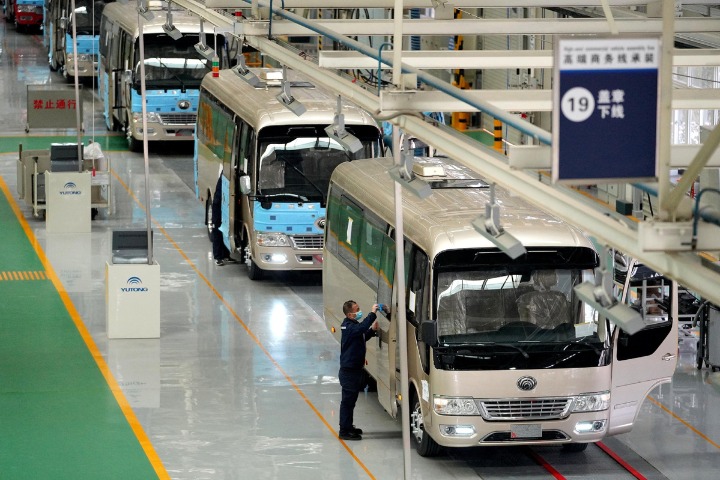 Chinese automakers move to greener, smarter production