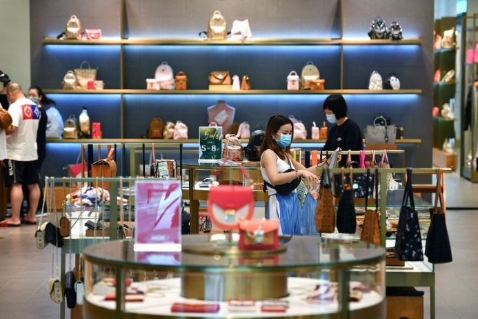 China's consumer market continues to rise