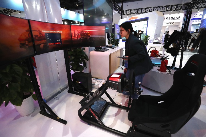 Beijing exhibition promotes civil aviation innovation