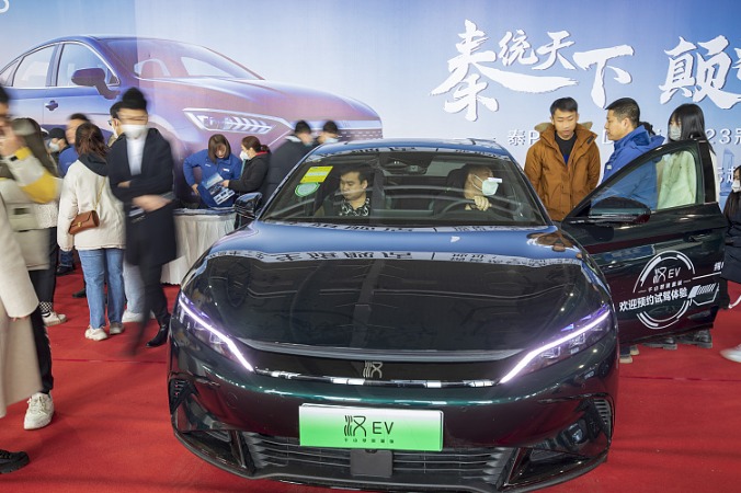 Market share of Chinese-brand passenger vehicles surges to 49.9%