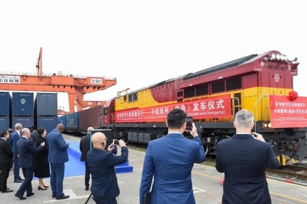 More China-Europe trains running