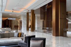Guangdong enterprise lights up Dubai's landmark hotel