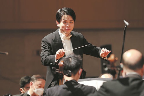 A conductor of cultural nuance shows his skills