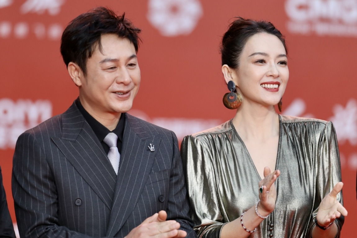 Beijing movie festival opens with red carpet gala