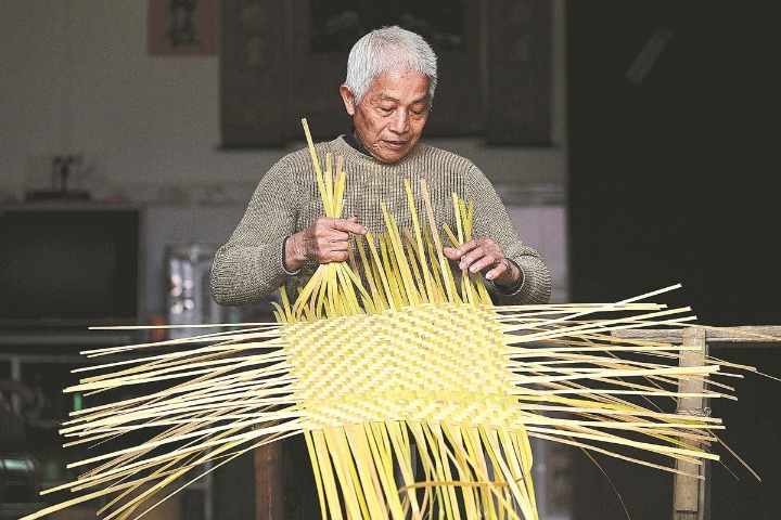 Jiangxi's bamboo forges green alternative to plastics