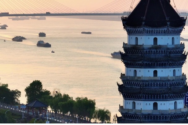 Anqing, one of top 10 beautiful cities in China