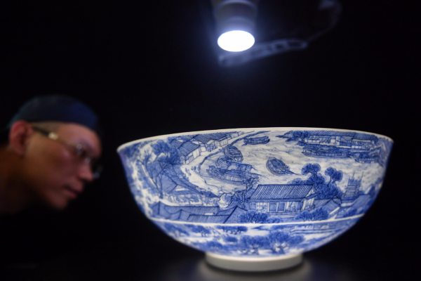International ceramic fair for China's porcelain capital