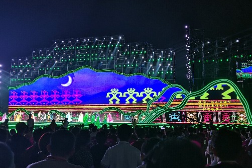 Hainan hosts cultural forum to celebrate Sanyuesan Festival