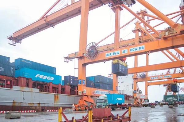 Fujian shipping route links directly to Taipei