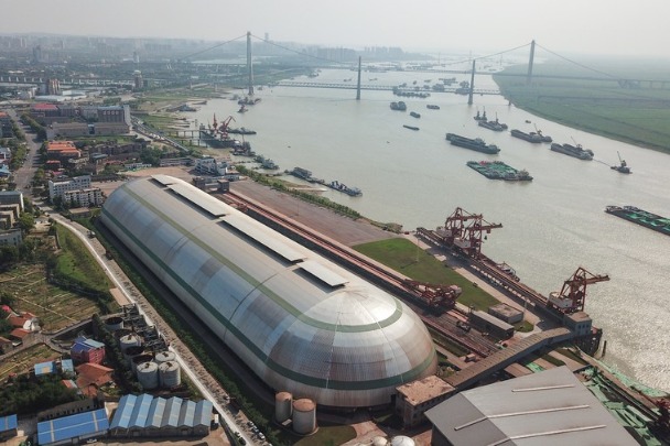 China's warehouse storage sector logs steady growth in April