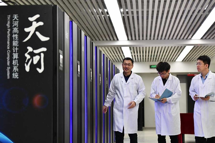 China unveils supercomputer-powered rival to ChatGPT