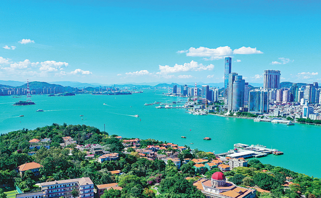 Xiamen makes things easier for expats