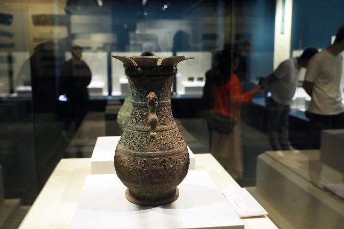 Bronze ware on display in Xinjiang presents history of ancient China