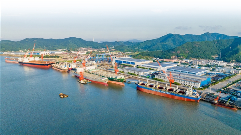 Zhoushan's ship building, maintenance industry posts steady growth from Jan to April