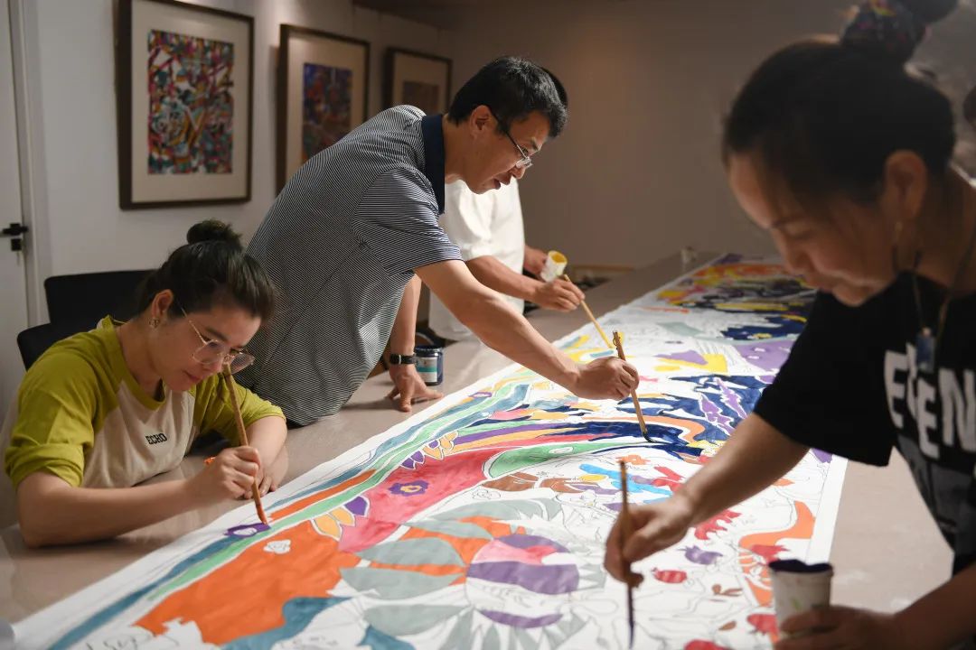 Zhoushan fishermen's painting on display at Asian Games Museum