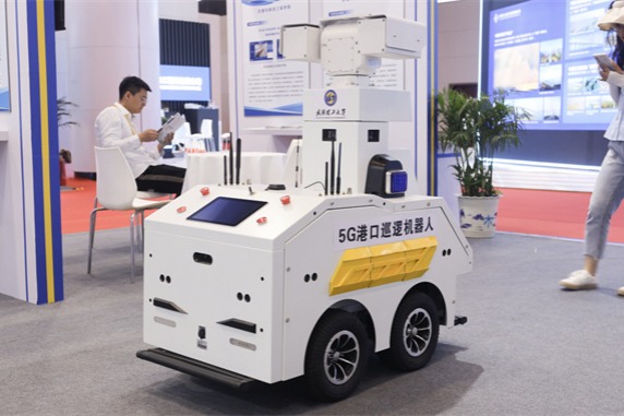 Leading products, technologies shine at World Transport Convention