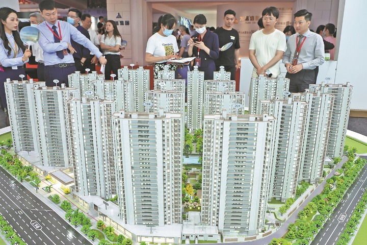 China extends real estate support policies
