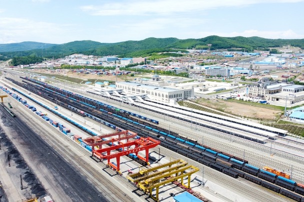 China's trade in goods with Belt and Road countries up 9.8% in H1