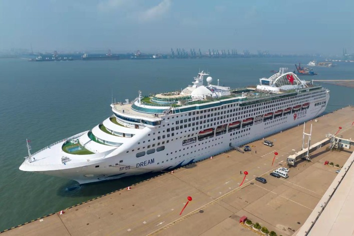After 3-year hiatus, cruise ship docks in Tianjin