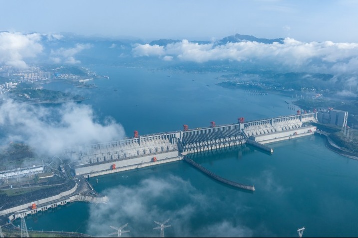 Cargo throughput via Three Gorges Dam hit record half-year high