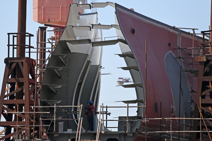 China's shipbuilding sector sees rise in deliveries, new orders